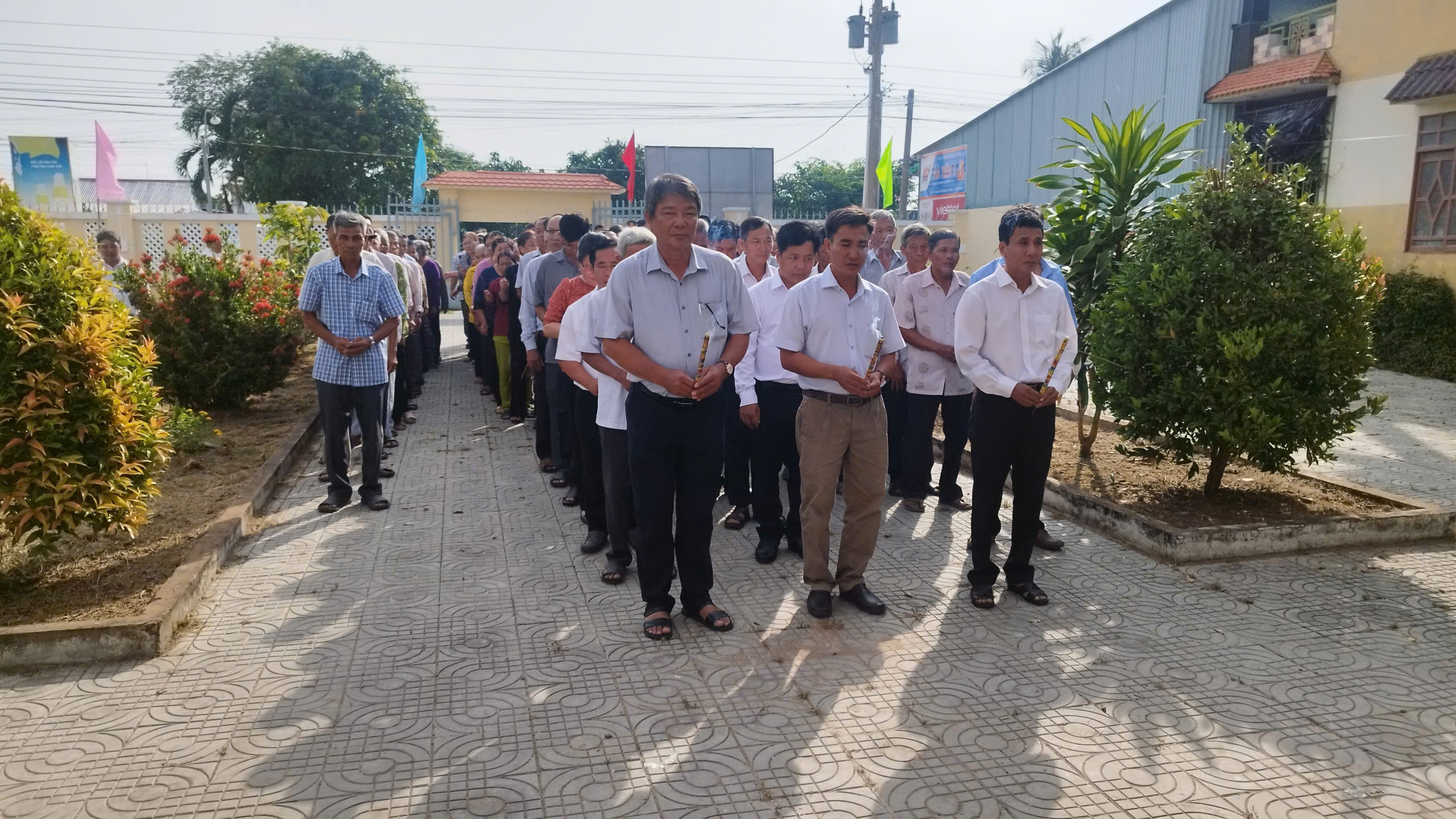 XÃ LONG HÒA TỔ CHỨC LỄ KỶ NIỆM 78 NĂM NGÀY THƯƠNG BINH LIỆT SĨ 27/7/1947 - 27/7/2025